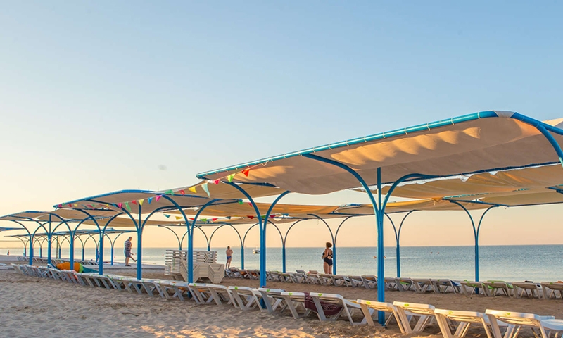 Пляж отеля Березка