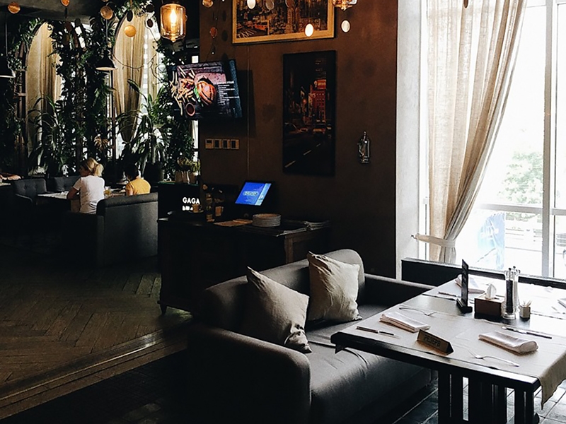 Ресторан в Гагаринн Хотел