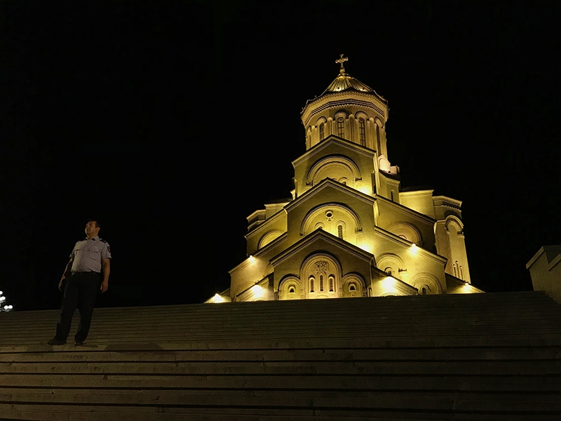 Кафедральный  Собор Святой Троицы в Тбилиси