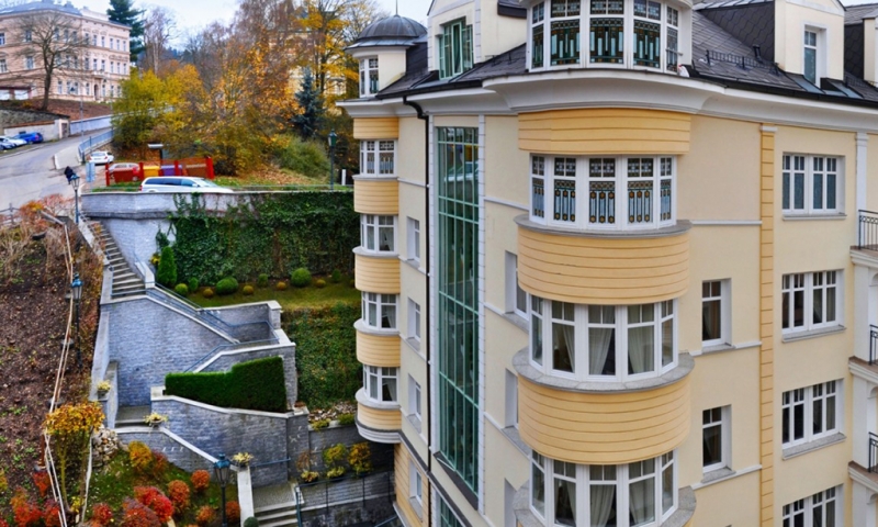 Karlsbad Grande Madonna