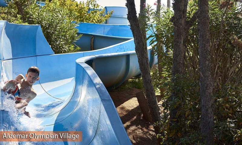 Водные горки в Aldemar Olympian Village