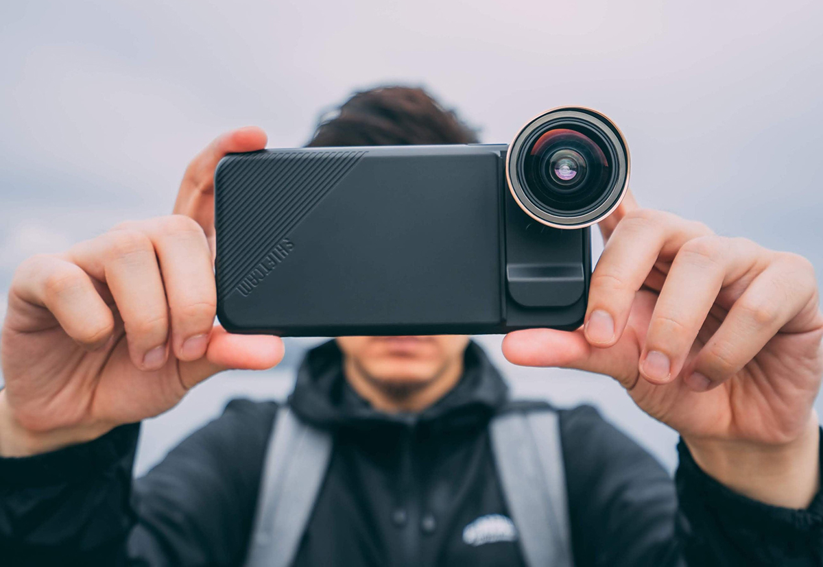 Широкоугольный объектив для смартфона